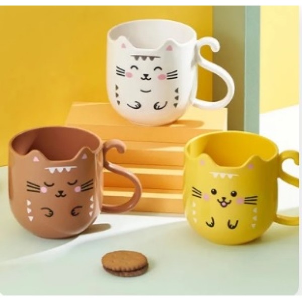 Caneca plástica i gatinho  miau